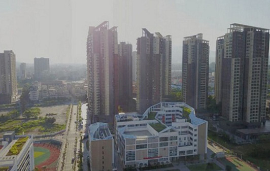 深圳市坪山区中山小学