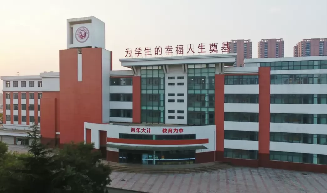 2024年青岛西海岸新区辛安初级中学招生简章(附招生范围)