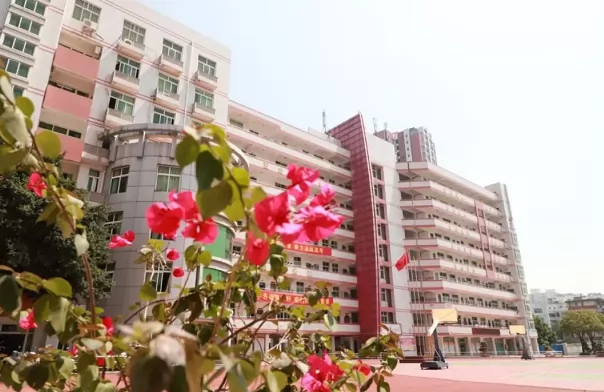 2024年泉州现代中学小升初招生简章