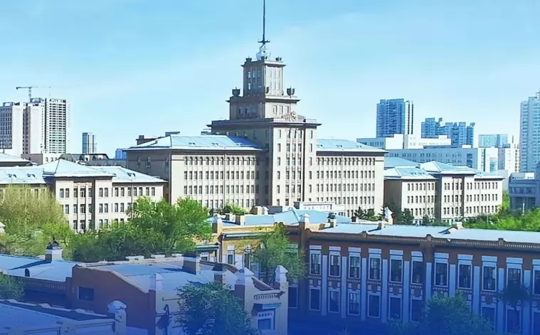 2024年哈尔滨工业大学附属中学小升初招生简章(附收费标准)