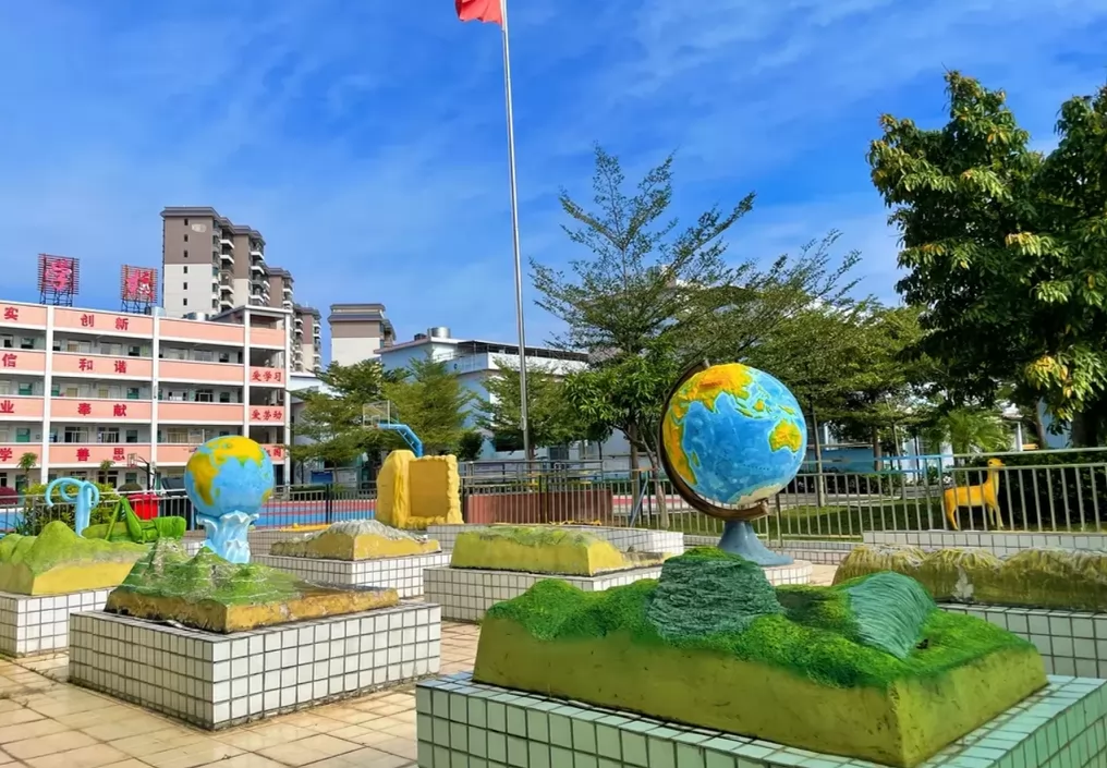 2024年河源市东湖实验学校招生简章(小学、初中)