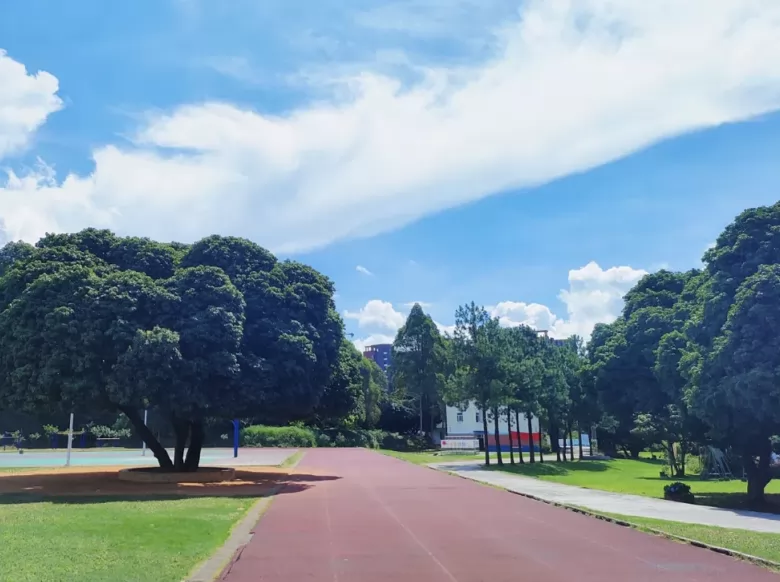 东莞市厚街长河道明学校