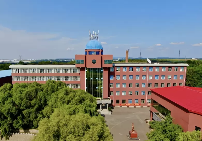 沈阳实验中学