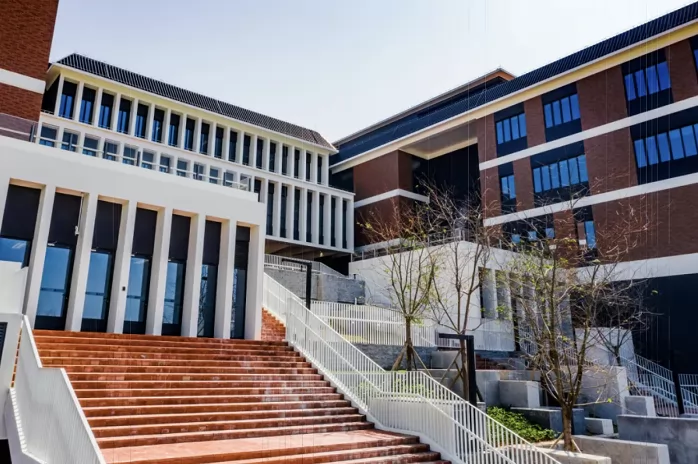 横琴哈罗礼德学校