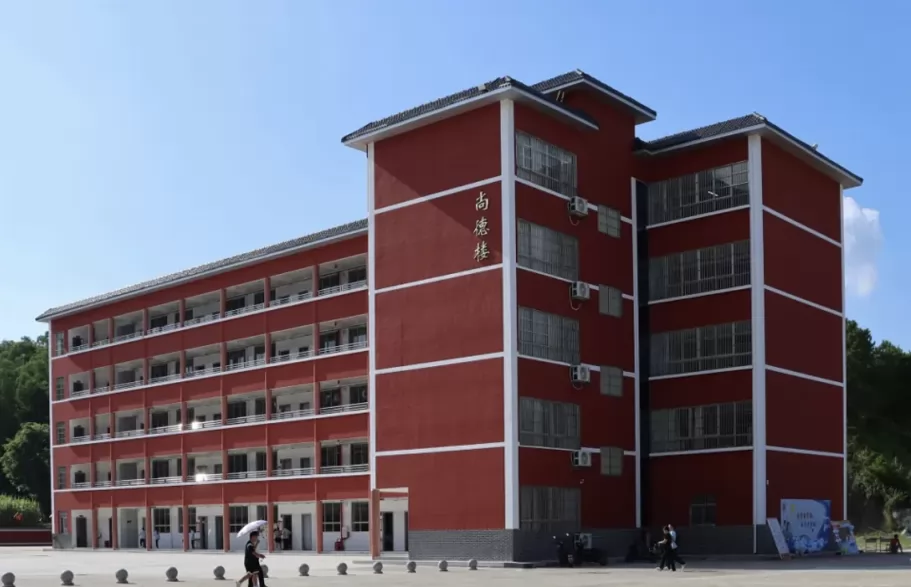 2025年惠州市(尚书)江南学校春季插班生招生简章