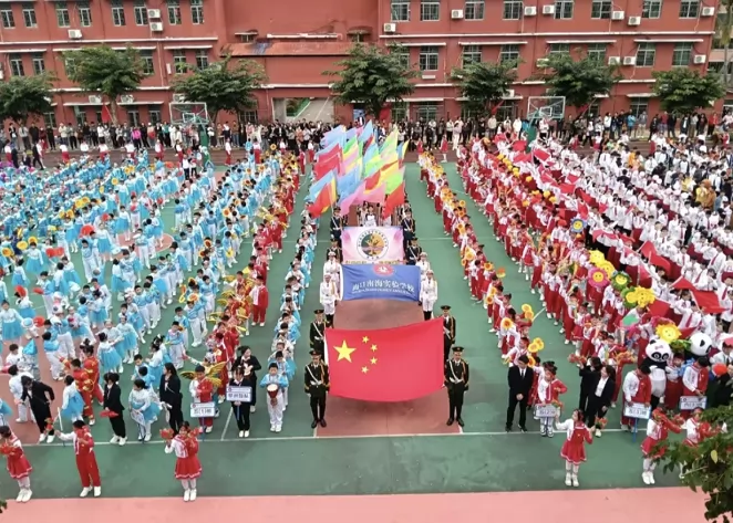 2025年海口南海实验学校春季插班生招生简章(小学+初中)