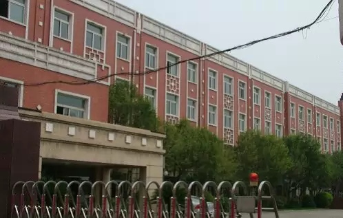 沈阳市奉天学校.jpg