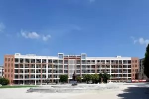 2025年四会市东城中学作息时间安排表